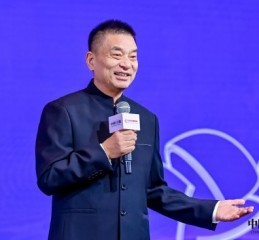 劉永好：中國(guó)經(jīng)濟(jì)快速進(jìn)步成長(zhǎng)，我們作為參與者、見(jiàn)證者、受益者也快速進(jìn)步成長(zhǎng)